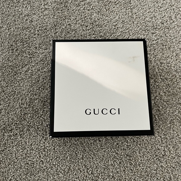 Authentic GUCCI belt - Picture 5 of 5